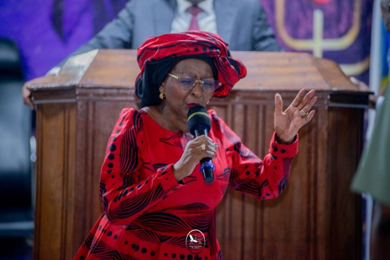 Kinshasa, Dimanche 08 Fevrier 2026, Clôture de la semaine de prière pour la paix en République Démocratique du Congo, organisée à l&rsquo;eglise Ministere soleil couchant, Amen tabernacle des Aiglons Temple des miracles de Matonge du Pasteur Richard Kalonji wa Mulumba